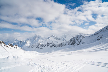 Fototapeta na wymiar Panorama of ski runs on the Kaunertal glacier in Austria.