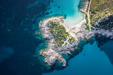 Vogelperspektive von der Küste Sardinien