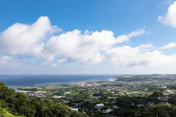 沖縄の高台からの風景