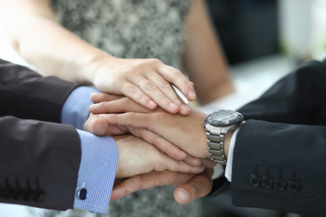 Friendly gesture of agreement