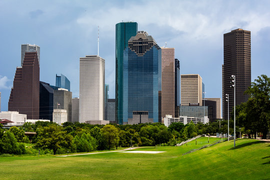 Houston is a large metropolis in Texas, extending to Galveston Bay. It’s closely linked with the Space Center Houston, the coastal visitor center at NASA