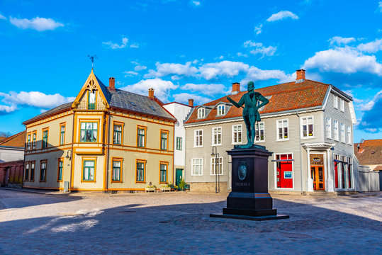 Torvet square in Fredrikstad with statue of the founder of the city - king Fredrik II, Norway