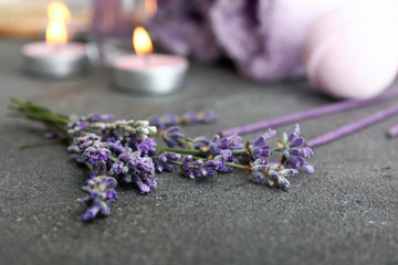 Obraz na płótnie Canvas Lavender flowers on grey background