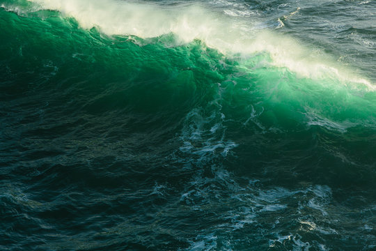View of crashing ocean waves