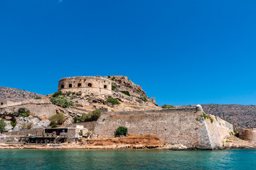 Fototapeta na wymiar The ancient Venetian fortress on the island of Spinalonga on the Greek island of Crete