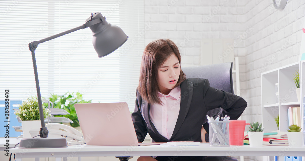 Poster Asia businesswoman overwork