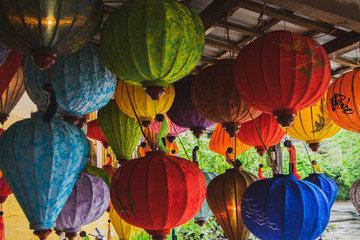 Fototapeta na wymiar Asian silk lanterns. Traditional silk lanterns from Vietnam, Hoi An