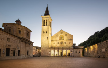 Obraz premium Duomo di Spoleto. Spoleto Cathedral at dawn, Umbria, Italy