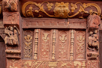 Saint-Valéry-en-Caux. Sculptures à la maison Henri IV, Seine-Maritime, Normandie