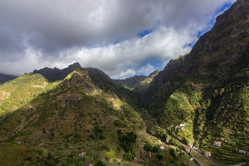 Fototapeta premium Views from Miradouro da Encumeada in Madeira (Portugal)