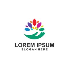 Obraz premium hand logo template tree leaf design vector nature