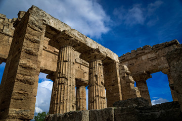 Tempel in Paestum, Salerno, Italien © Frozen Action