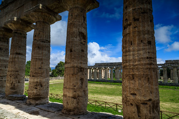 Tempel in Paestum, Salerno, Italien © Frozen Action