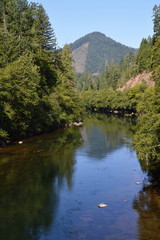 Fototapeta na wymiar Umpqua River, Oregon
