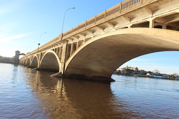 Fototapeta na wymiar bridge over the river