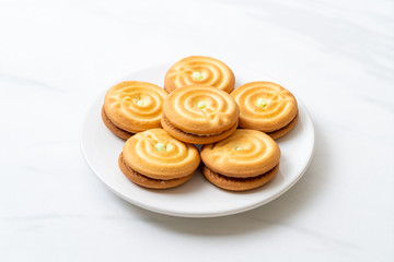 cookies with pandan cream