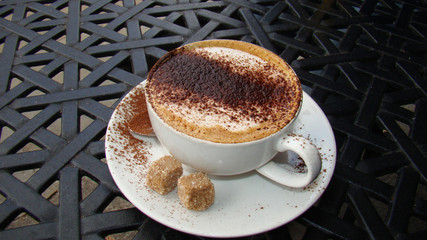 cafe con leche manchado