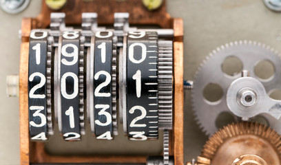 Two thousands twenty one. The old mechanical counter, with digits.