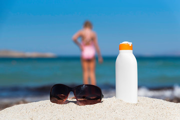 Sunscreen and sunglass