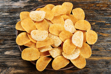 Crispy potato chips