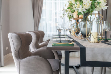 classic dining room