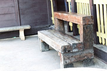 Fototapeta na wymiar Old wood the bench vintage