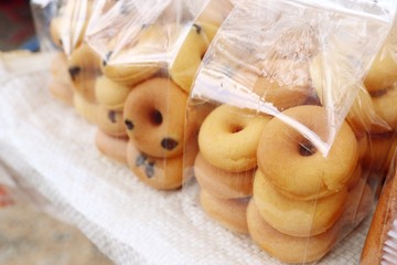 Fototapeta na wymiar Sweet donuts at street food