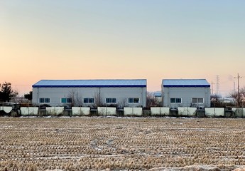 한국의 창고 공장