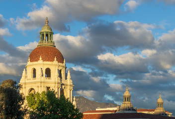 Fototapeta na wymiar The iconic Pasadena City Hall in Los Angeles county. Image taken against beautiful and vibrant clouds sky. 