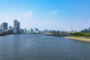 Fototapeta premium (東京都ｰ都市風景)隅田川方面のウォーターフロント風景４
