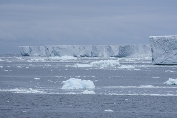 Iceberg tabulaire © Stéphane