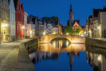 Fototapeta na wymiar Beautiful city Bruges (Brugge) old town in Belgium at night, Europe