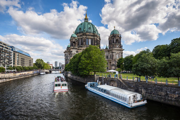 Evangelical neo-renaissance cathedral (Berliner Dom) on Museum Island in Berlin, Germany © Sergey Kelin
