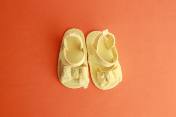 yellow baby sandals with bow