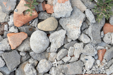 fragments of stones and concrete