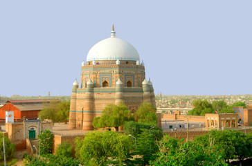 Fototapeta premium Tomb of Shah Rukn-e-Alam in Multan, Pakistan