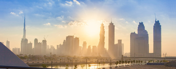 Naklejka premium Dubai city skyline in the morning, sunrise