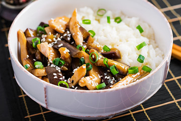 Stir fry with chicken, eggplant and boiled rice - Chinese food