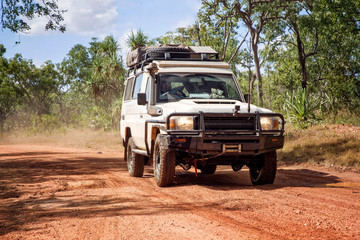 Western Australia – Outback track with 4WD car at the at the savanna © HLPhoto
