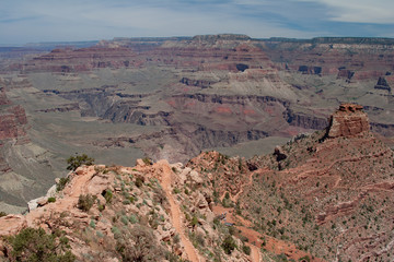 Fototapeta na wymiar View of Grand Canyon from South Kaibab Trail on South Rim of Grand Canyon National Park, Arizona on sunny summer afternoon.