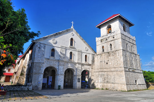 Katolicki kości&oacute;ł kolonialny w miejscowości Baclayon na Filipińskiej wyspie Bohol.