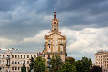 Fototapeta na wymiar Buildings on the Maidan Nezalezhnosti and Khreshchatyk street in Kyiv city, Ukraine