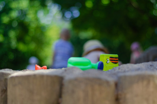 Spielzeug und Kinder