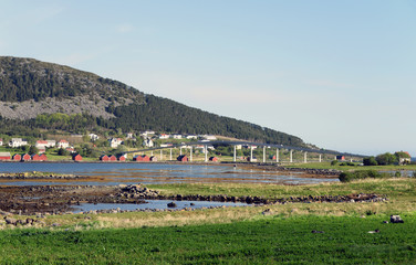 Brücke zur Vogelinsel Runde in Norwegen