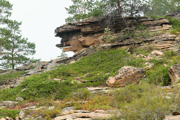 Fototapeta na wymiar Rocks consisting of horizontal layers.