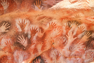 ancient paintings made by prehistoric people 