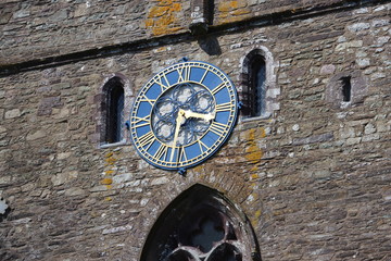 cathedral clock 