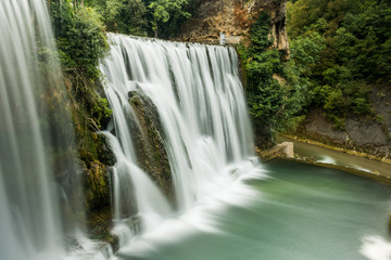 Fototapeta na wymiar Jajce waterfall bosnia and herzegovina