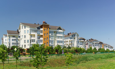 Fototapeta premium Low-rise building on the street in the neighborhood of the Venetian German Village in Krasnodar