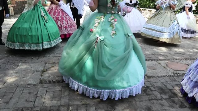  Catania Sicily/italy-June 09 2019: Dances In 18Th Century Costume HD 1280x720 @29.97fps / mp4 / 6.2MB / H.264 $50 Гарантия лучшей цены  Нашли этот товар в другом мест